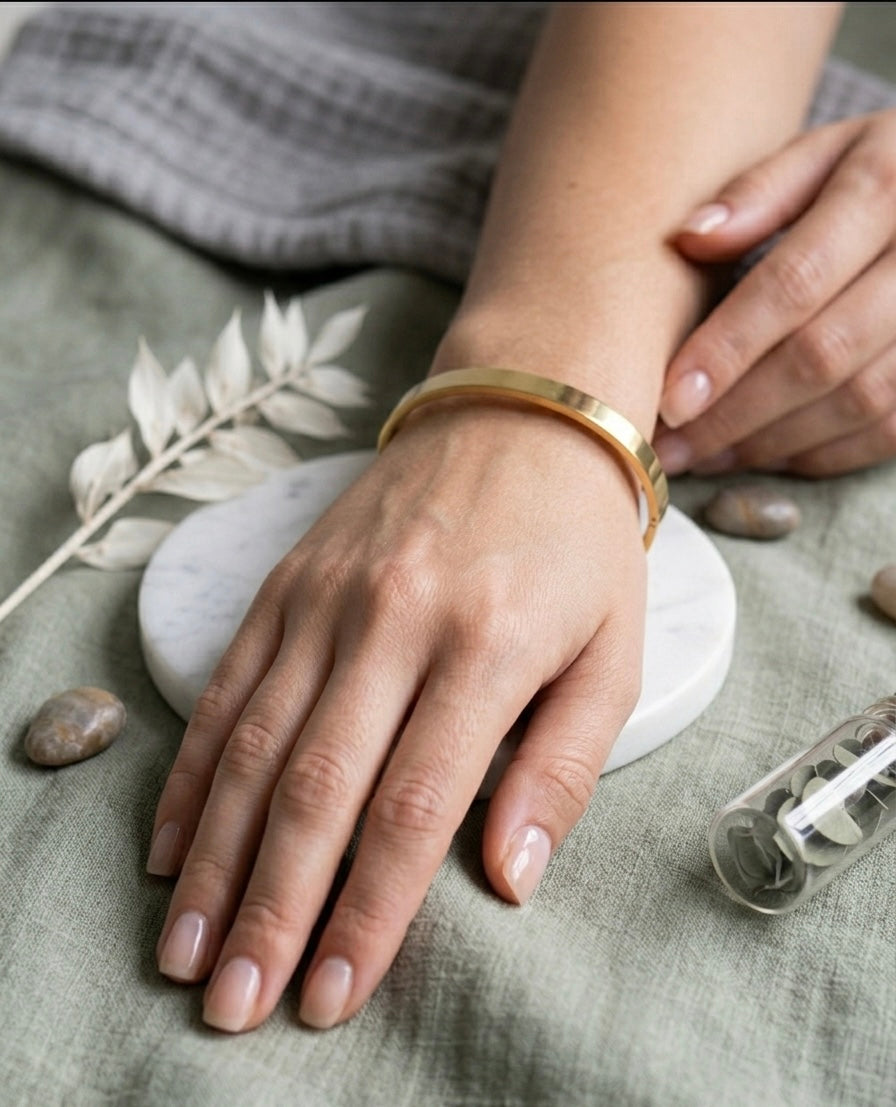 Slim Bangle